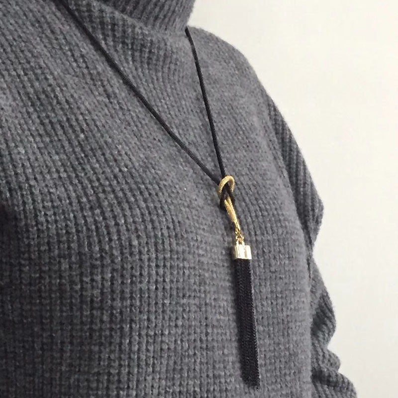 Long Black and Gold Fashion Metal Tassel Necklace