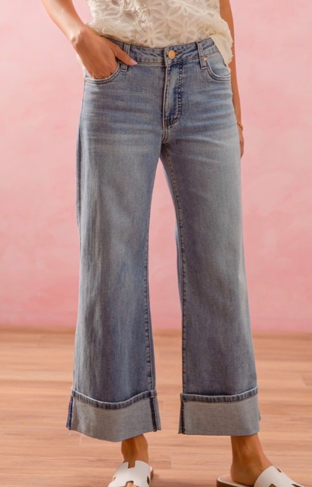 Straight Leg Relaxed Fit Mid Rise Denim Jeans with Roll up Hem