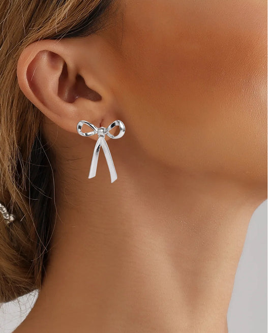 Fashion Silver Bow Earrings