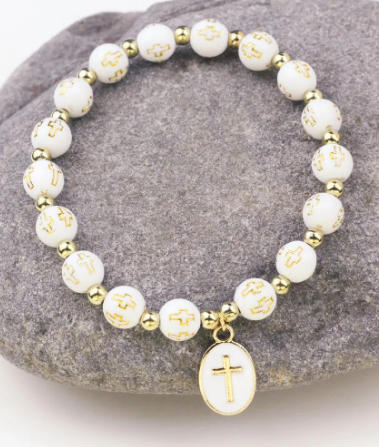 White and Gold Oval Cross Beaded Bracelet