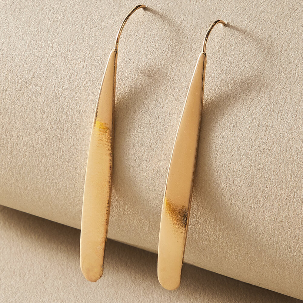 Gold Fashion Teardrop Earrings