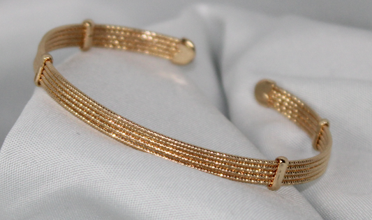 Simple Fashion Gold Bangle Bracelet